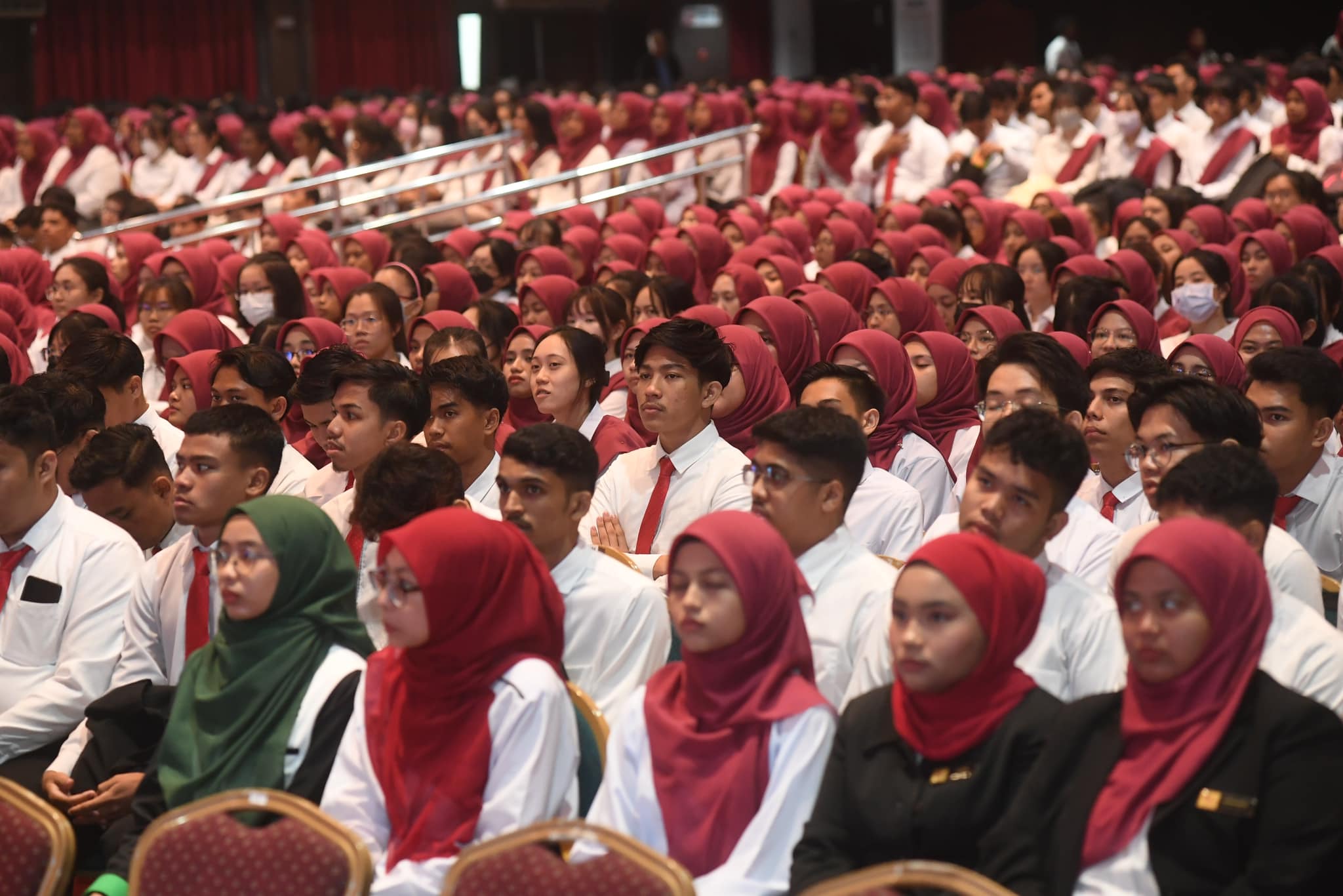 FINANCIAL REALITIES: THE ROLE OF SCHOLARSHIPS IN THE UNIVERSITY WORLD